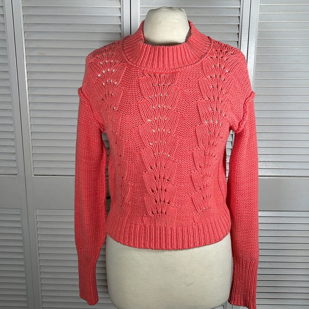 Free people, Sweater 'BELL SONG' in color Coral. Size: XS.